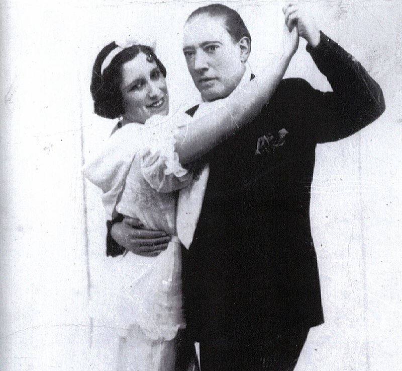 "El Cachafaz" y su última pareja de baile, Carmencita Calderón, quien fue testigo de su muerte en Mar del Plata.