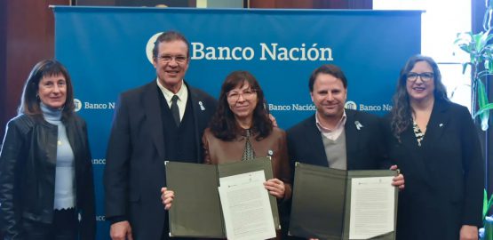 El acuerdo fue suscripto por la presidenta del BNA, Silvina Batakis, y el titular del Incaa, Nicolás Batlle.