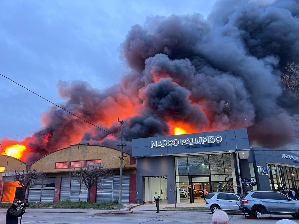 IncendioPlasticos3