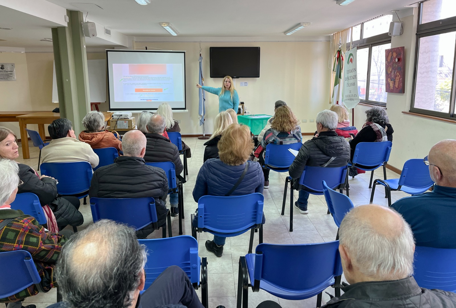 capacitación ciberdelitos adultos mayores