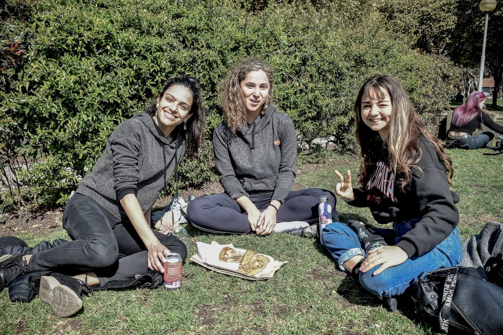 A pesar del clima, hubo festejos por el Día de la Primavera « Diario La ...