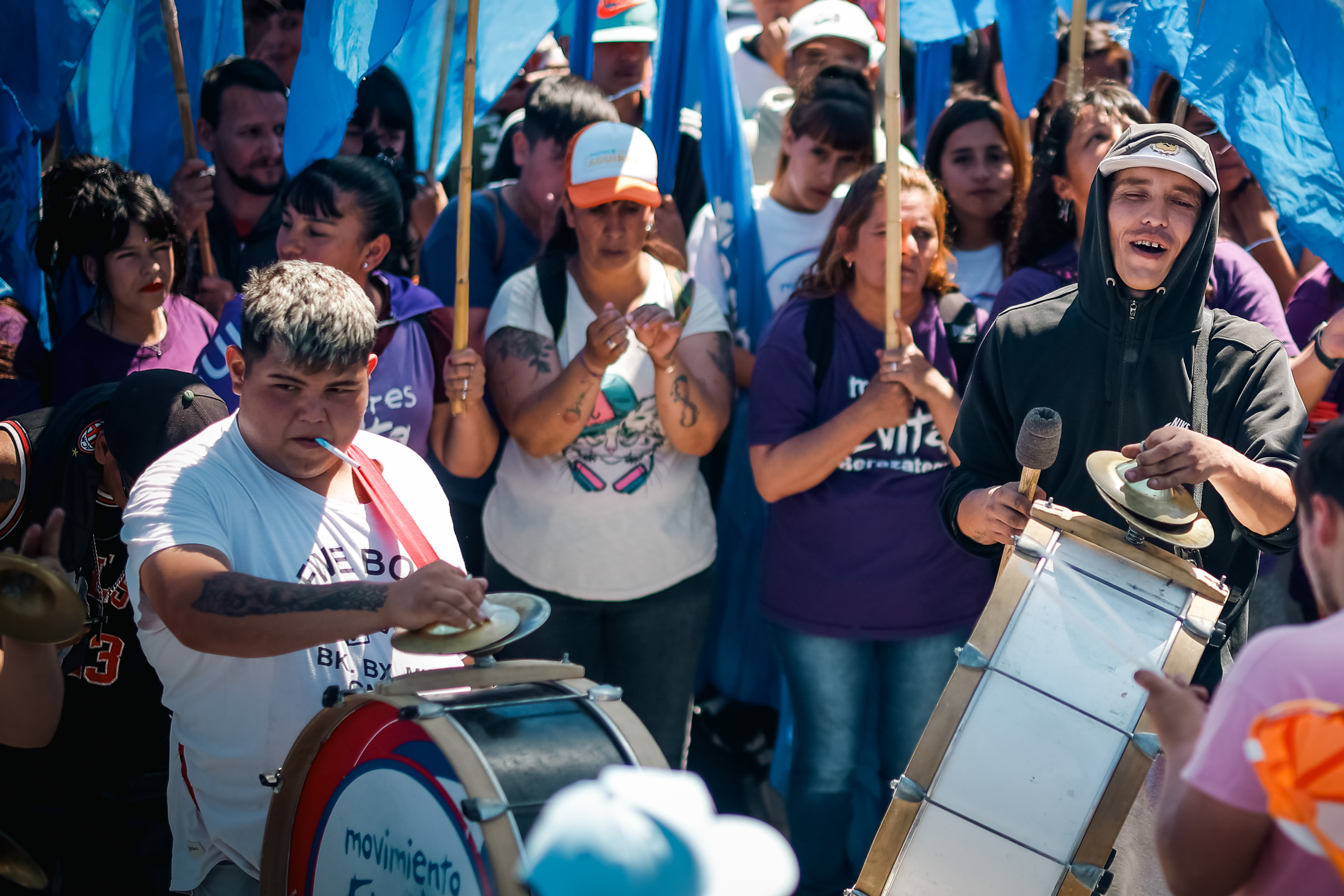 Los jóvenes argentinos votan con enojo, miedo y desencanto con la vieja política