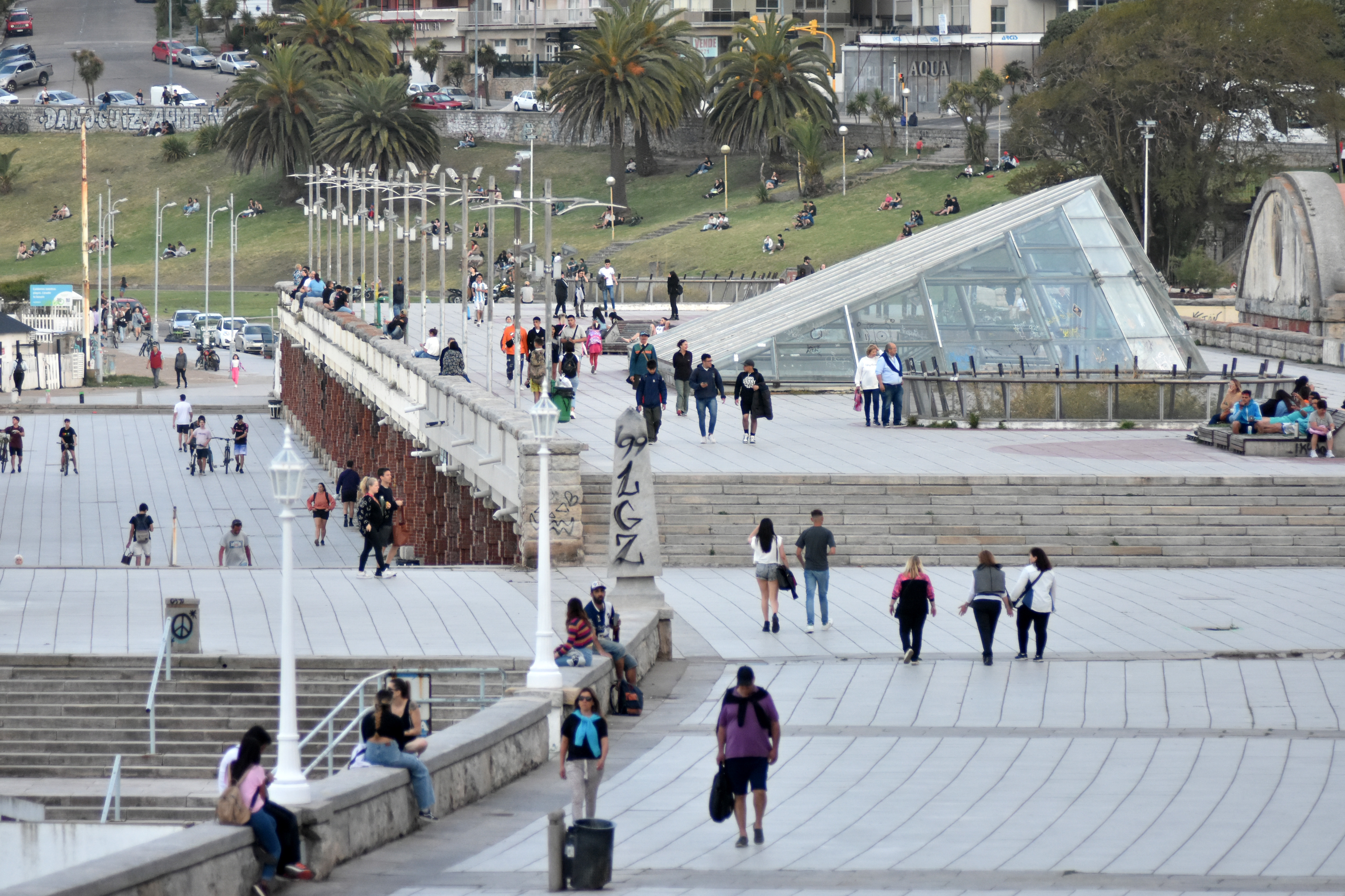La puesta en valor de la Rambla será licitada por la Provincia de Buenos Aires.