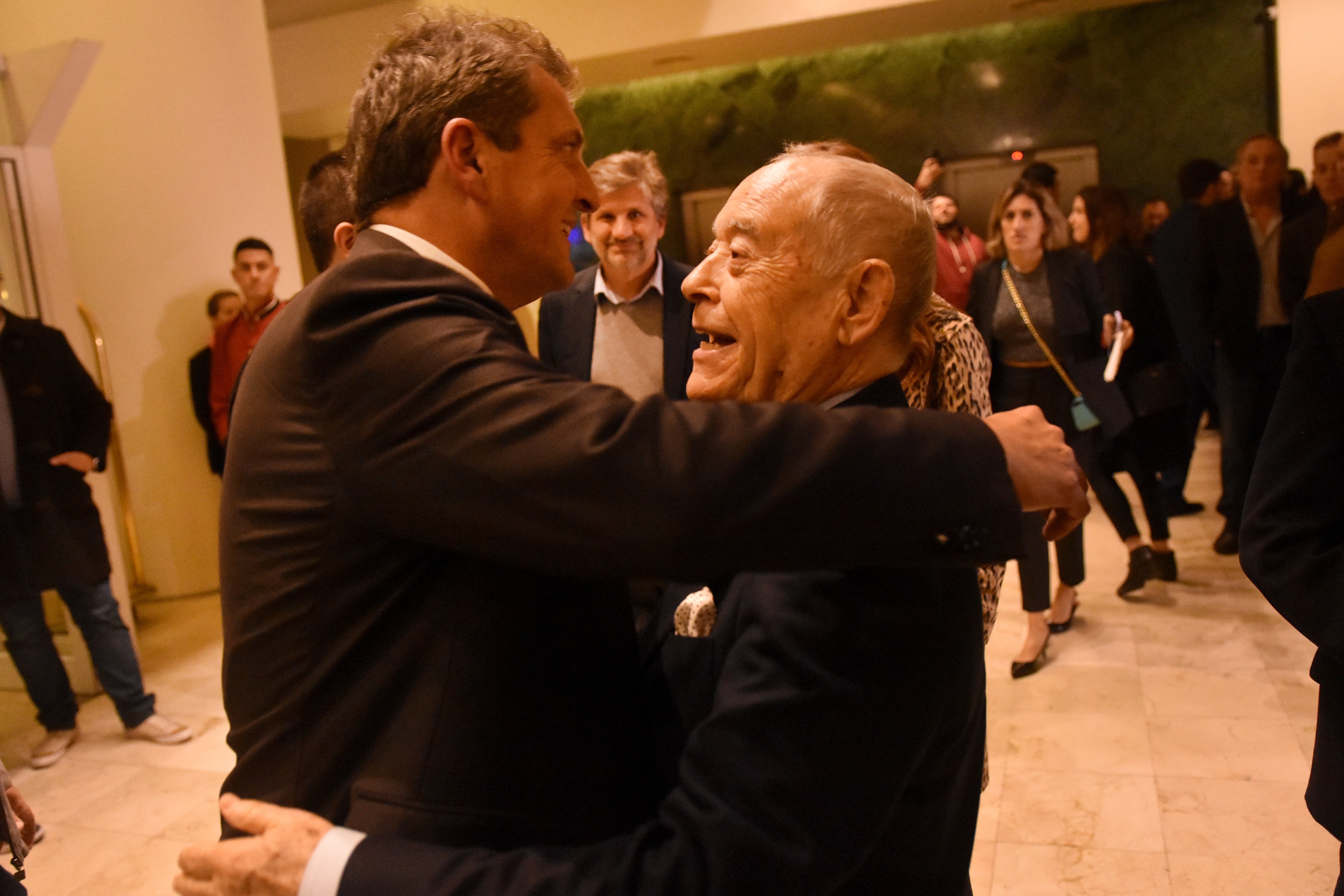 El empresario Florencio Aldrey recibió a Massa en el Hermitage Hotel. 