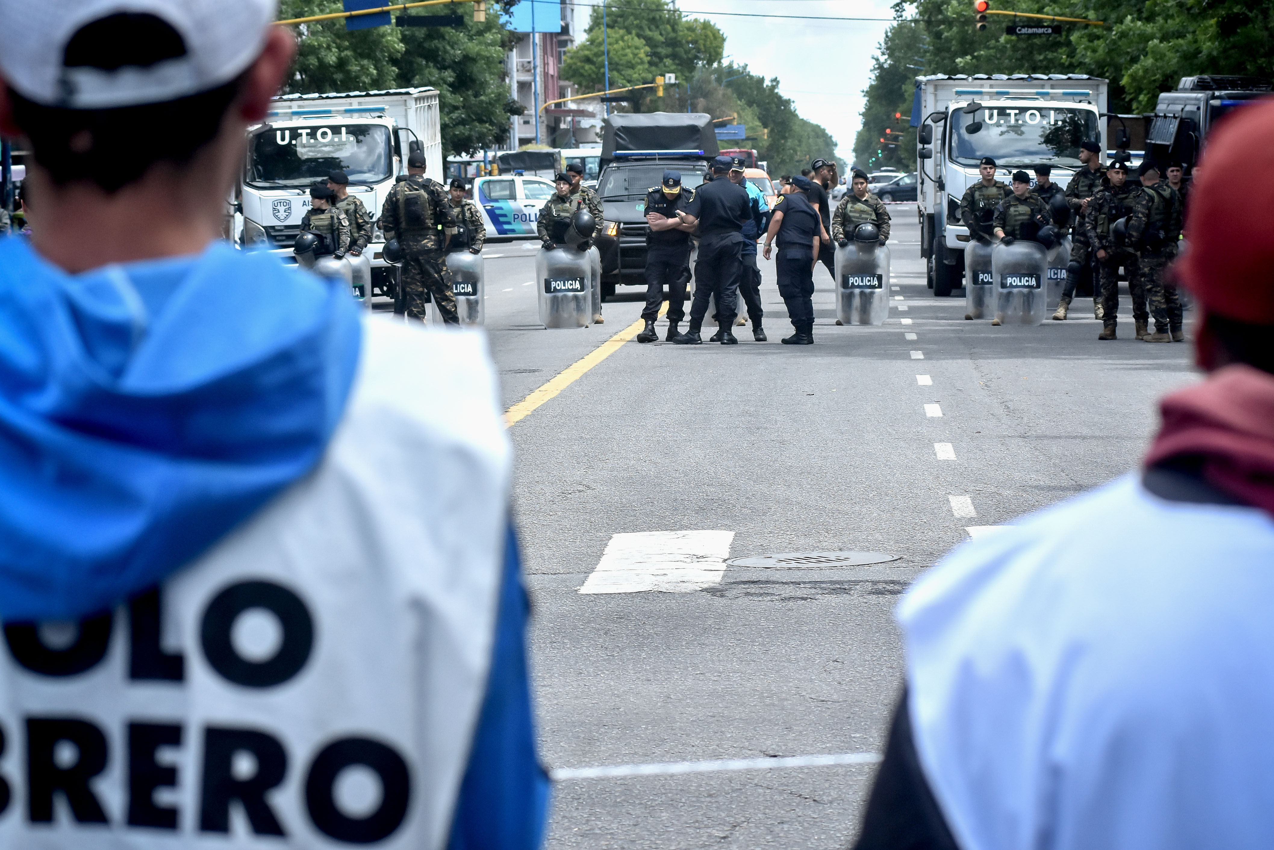 El jueves hubo tensión con las organizaciones sociales, que finalmente terminaron la protesta. 