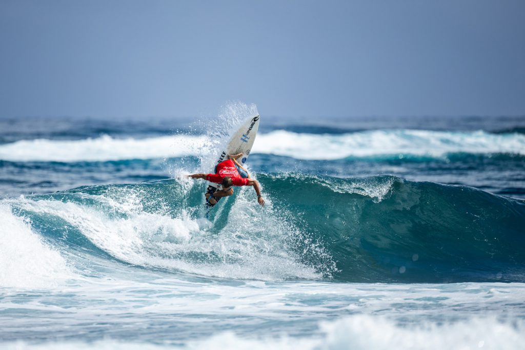 Foto: Jersson Barboza/ISA. Leandro "Lele" Usuna se mantiene en competencia.