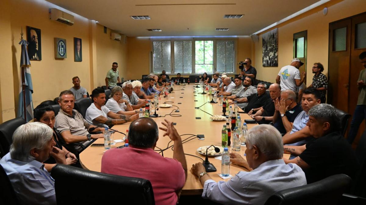 La CGT pedirá en el marco del Consejo del Salario Mínimo Vital y Móvil, que se reunirá la semana próxima, una actualización de al menos 85%.