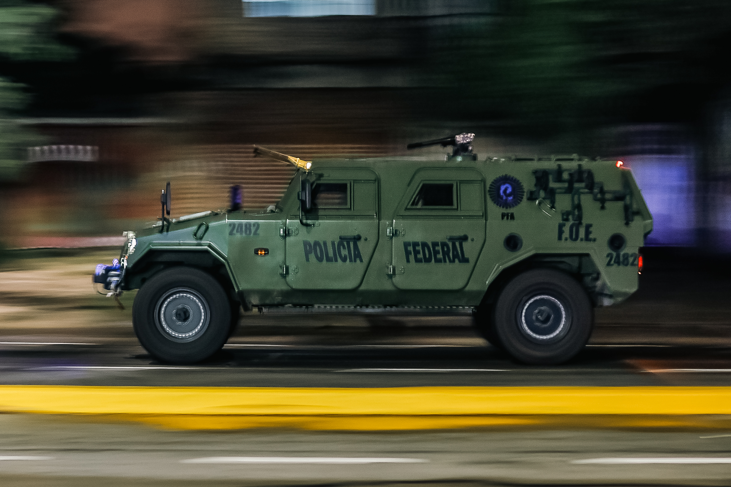 Por agua o tierra, las fuerzas de seguridad blindan Rosario contra el narcotráfico