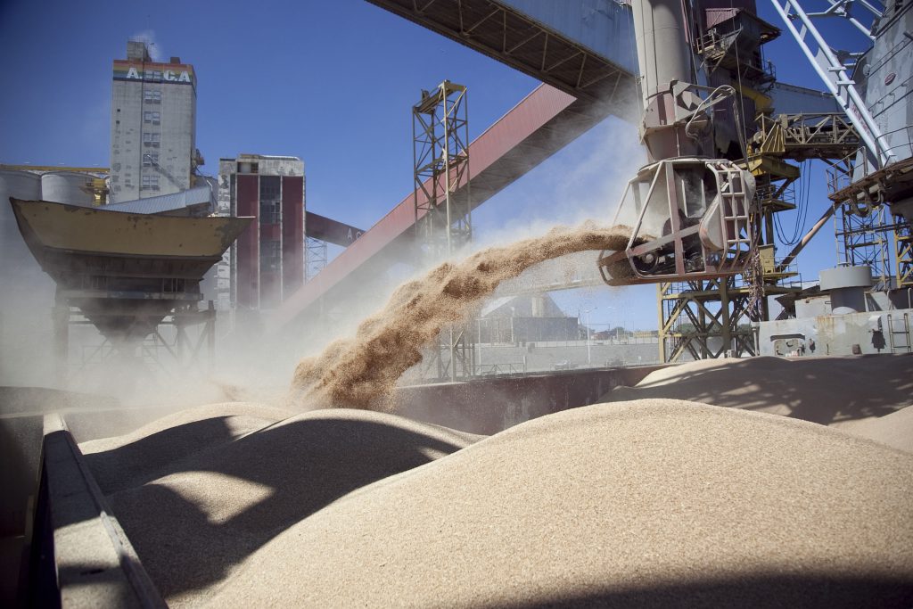 Agro, petróleo y minería sostienen el crecimiento de la economía