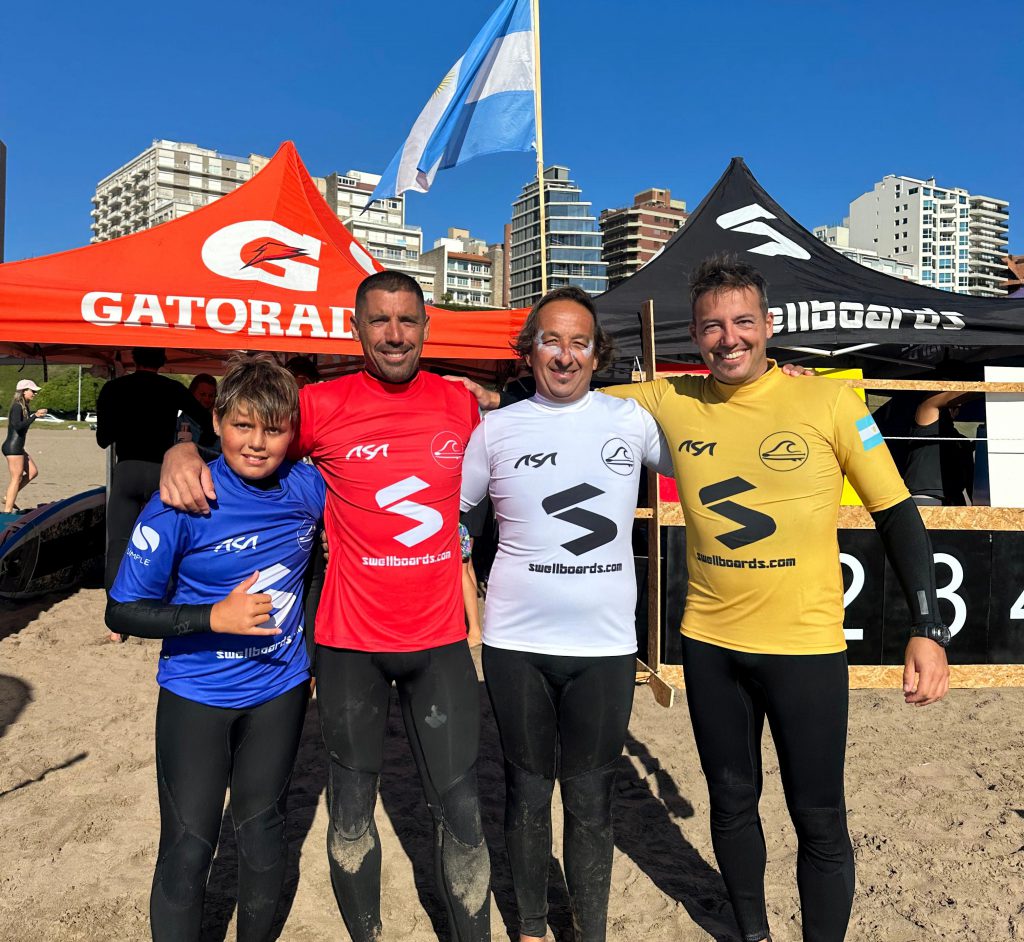 Joaquín Rosato, Pablo Blanco, Diego Aiscar y Ariel Aguas, protagonistas de una batería de Pro-Am en SUP Surf.