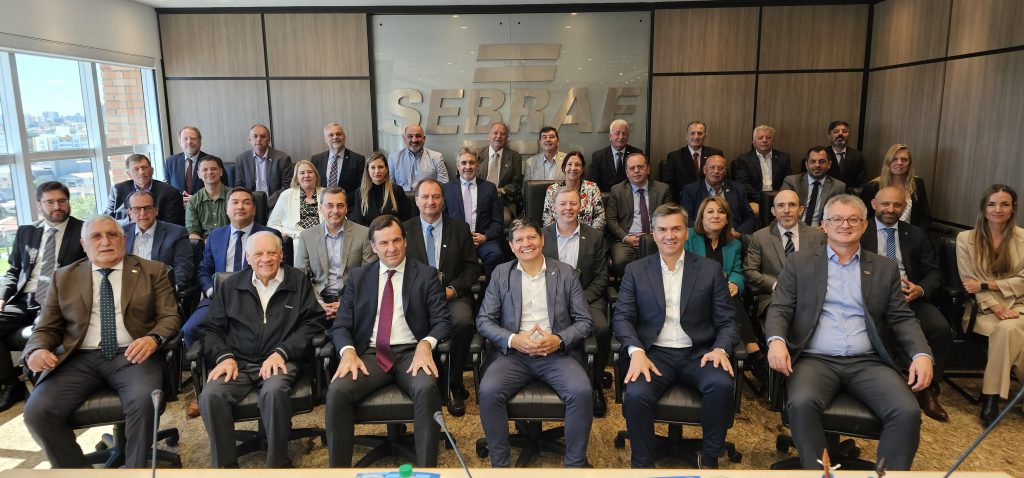 Empresarios y funcionarios argentinos con sus pares brasileños en Sebrae.