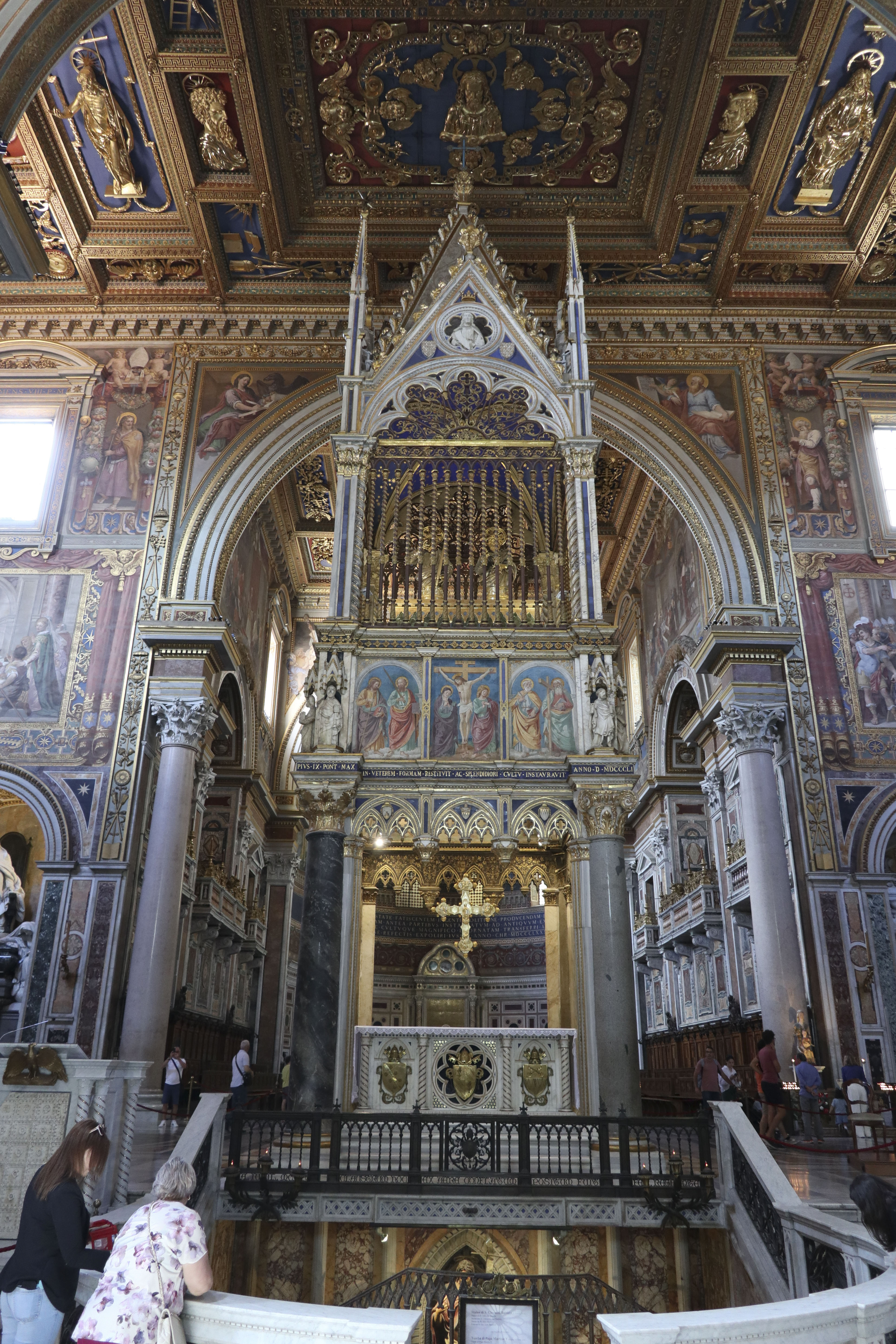 La iglesia más antigua del mundo, refugio de papas y reliquias, cumple 1.700 años