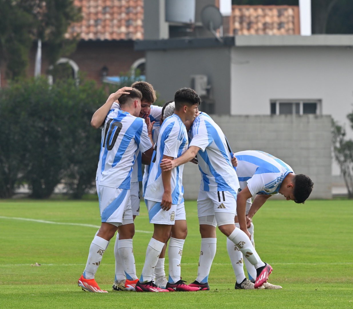 sub17argeuru