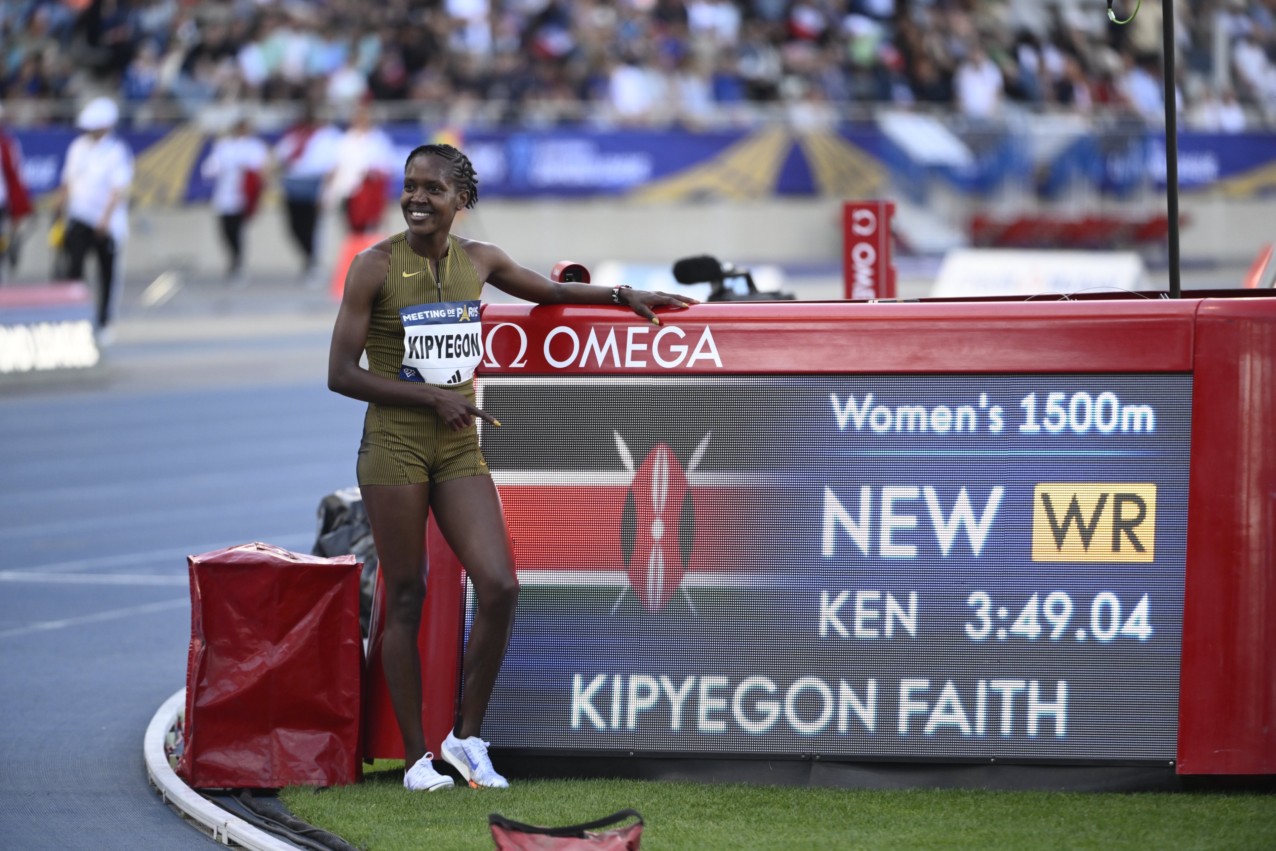 Faith_Kipyegon_world_record