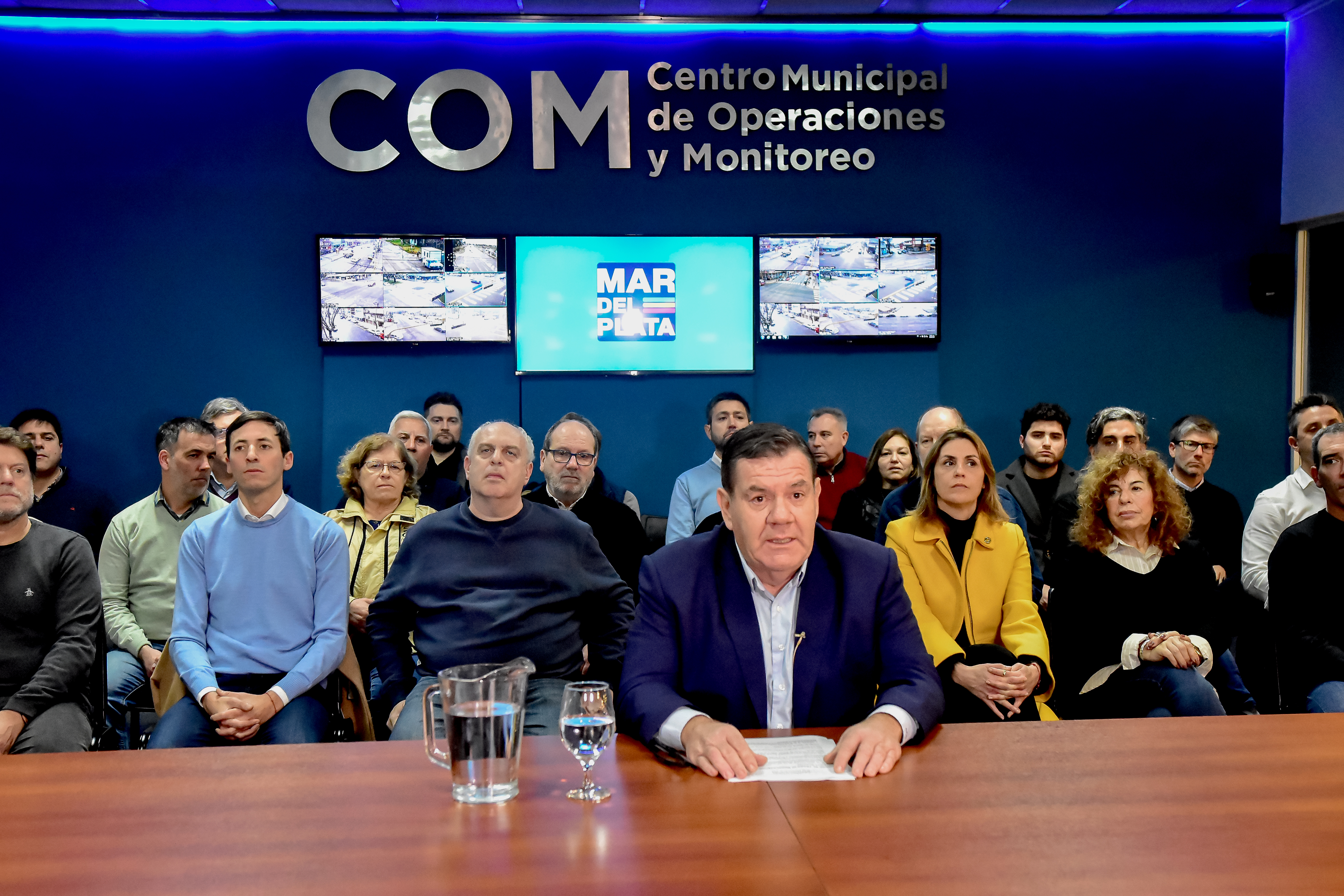 COM22AGO_063