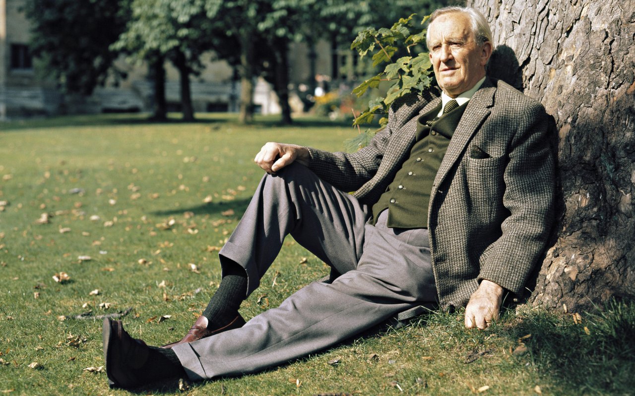 J.. R. R. Tolkien.