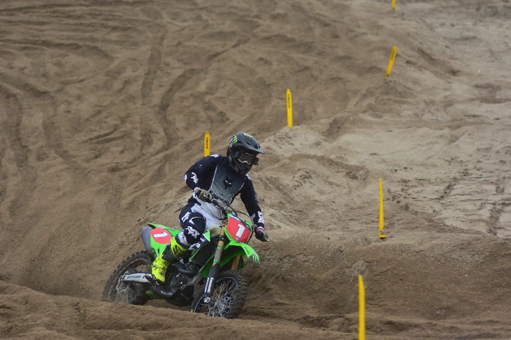 El campeón argentino, Joaquín Poli, se ubicó cuarto en los entrenamientos de las motos.