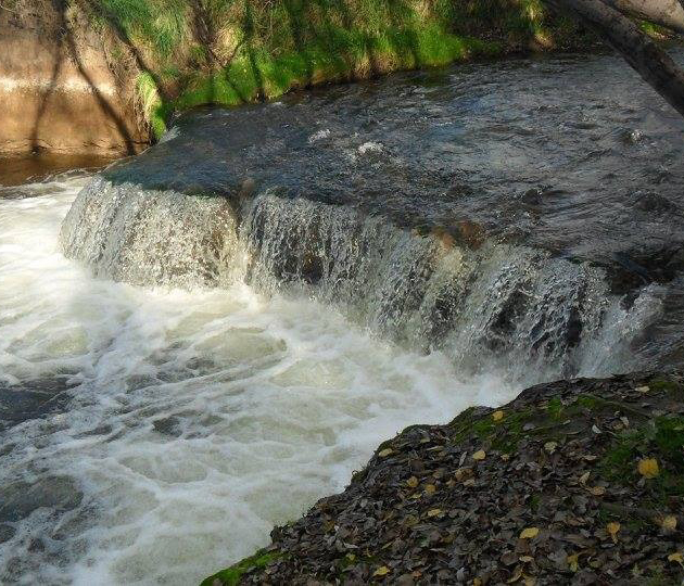 río, arroyo