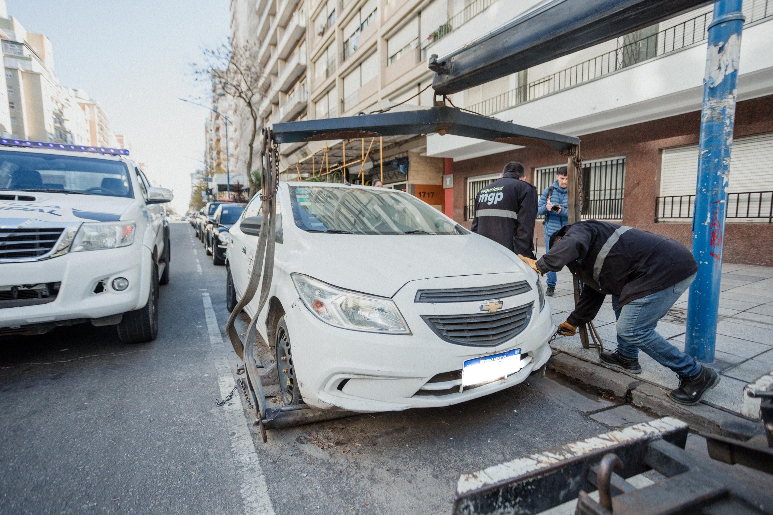 Auto abandonado1