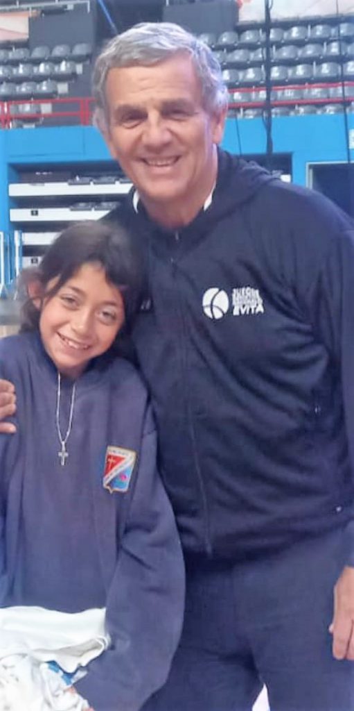 Maia Monin junto a Diógenes De Urquiza.