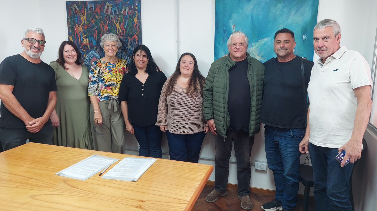Autoridades del Materno Infantil firmaron un convenio con Abuelas de Plaza de Mayo filial Mar del Plata.