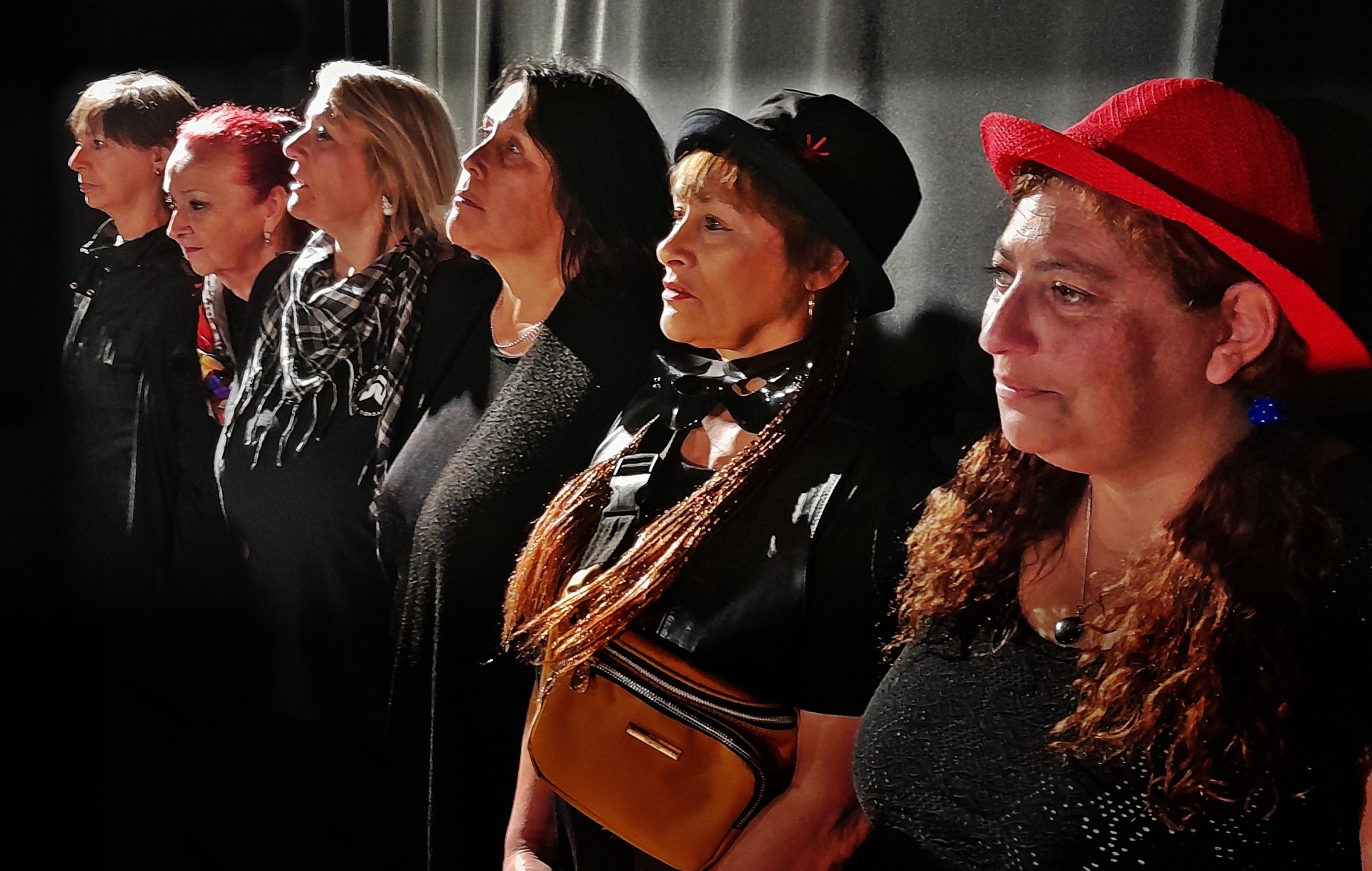 Las actrices de "Mujeres cabezas": Giorno, Díaz, Allende, Paez, Origo y Waller.