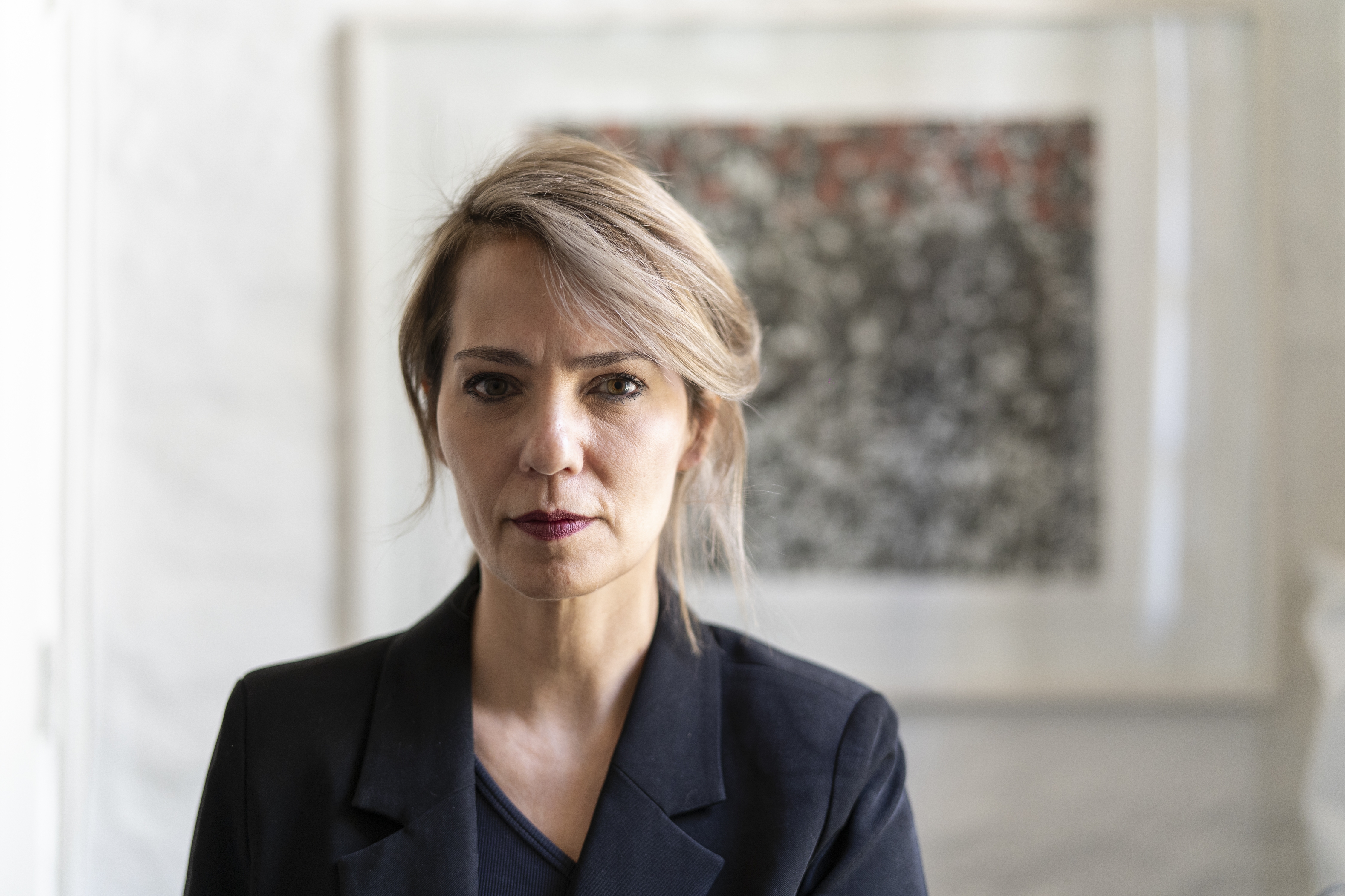 Alexandra Kohan es autora de “Psicoanálisis: por una erótica contra natura” (2019), “Y sin embargo, el amor” (2020), “Un cuerpo al fin” (2022) y “El sentido del humor” (2024).