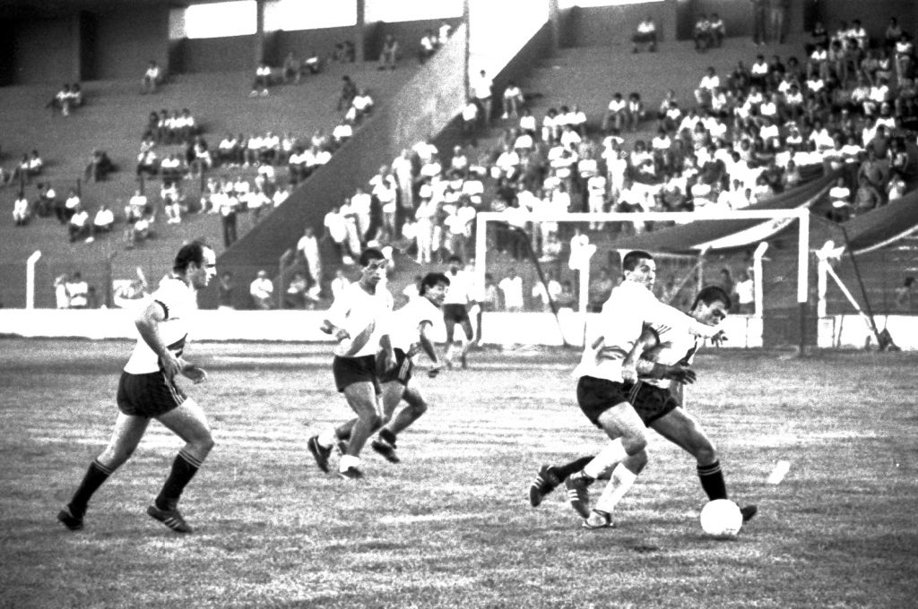 ascenso banfield 1987 9-0004