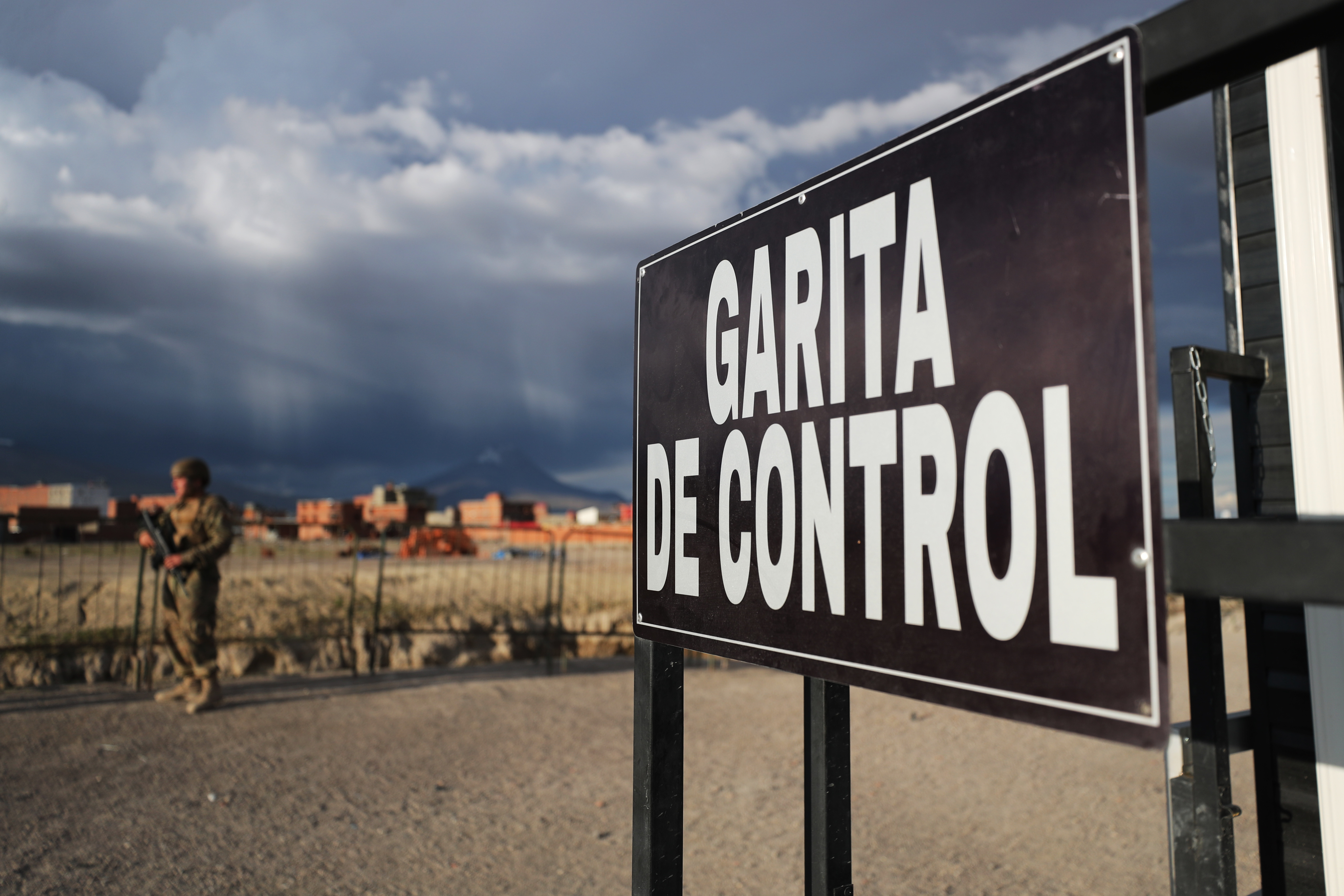 ?Fin a la acogida en el norte de Chile y "reconducción" a Bolivia de migrantes irregulares