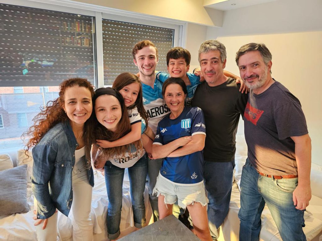Bauso, familia y amigos, el día de la gran final ante Cruzeiro.