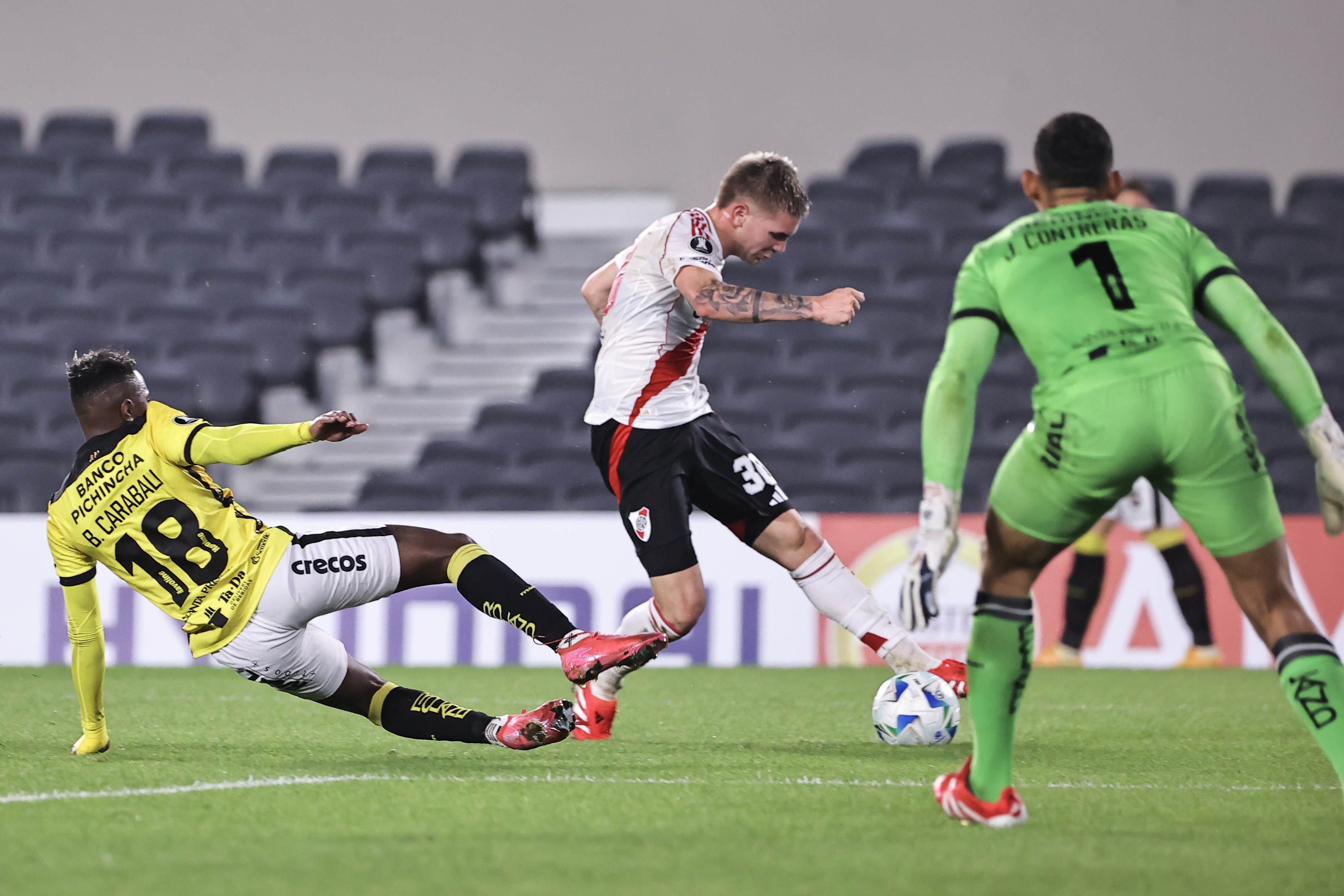 Copa Libertadores: River Plate - Barcelona SC
