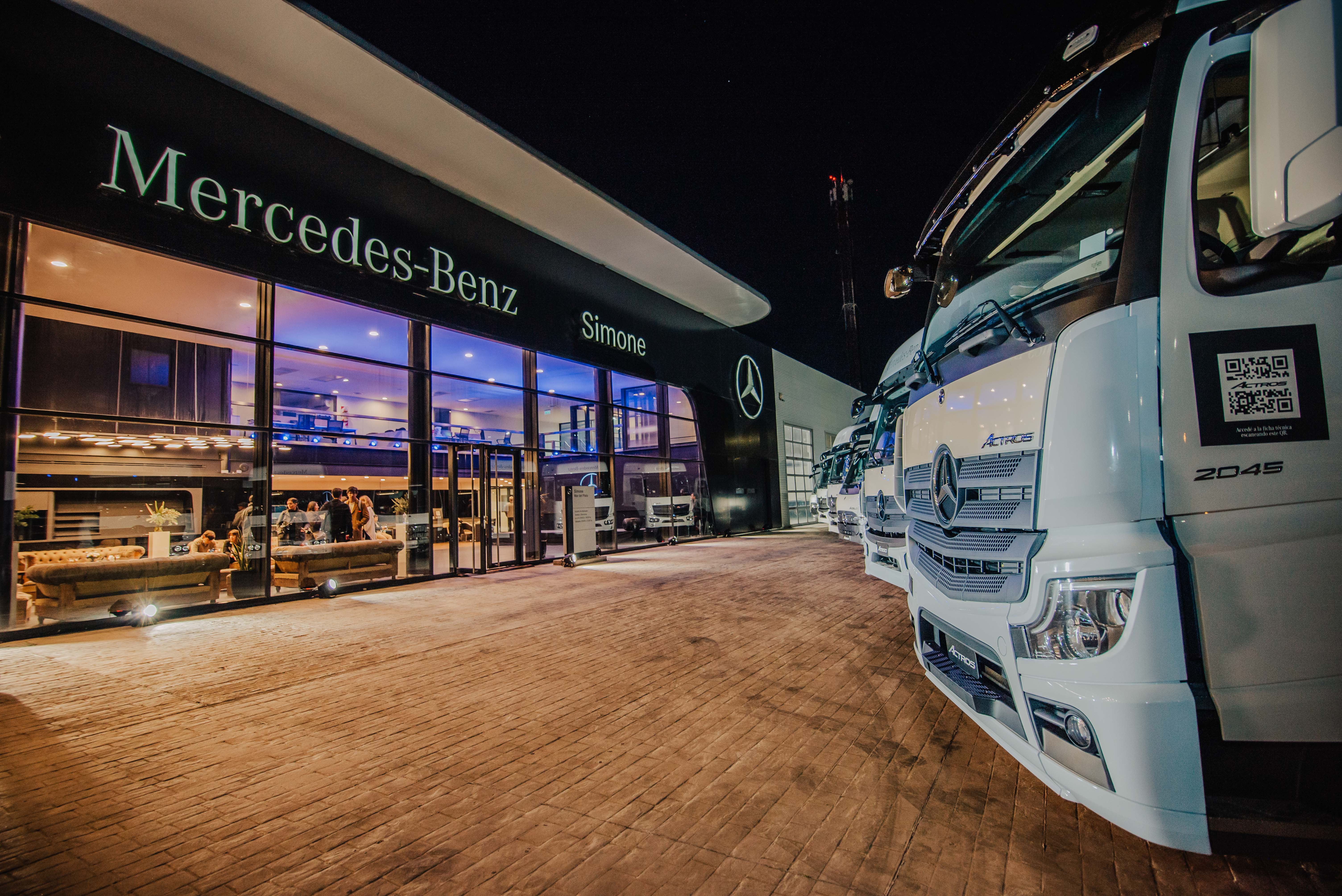 Actros 2045 LS/36 y 2545 LS/33 diseñados para ofrecer un rendimiento excepcional en el transporte de cargas de larga distancia.