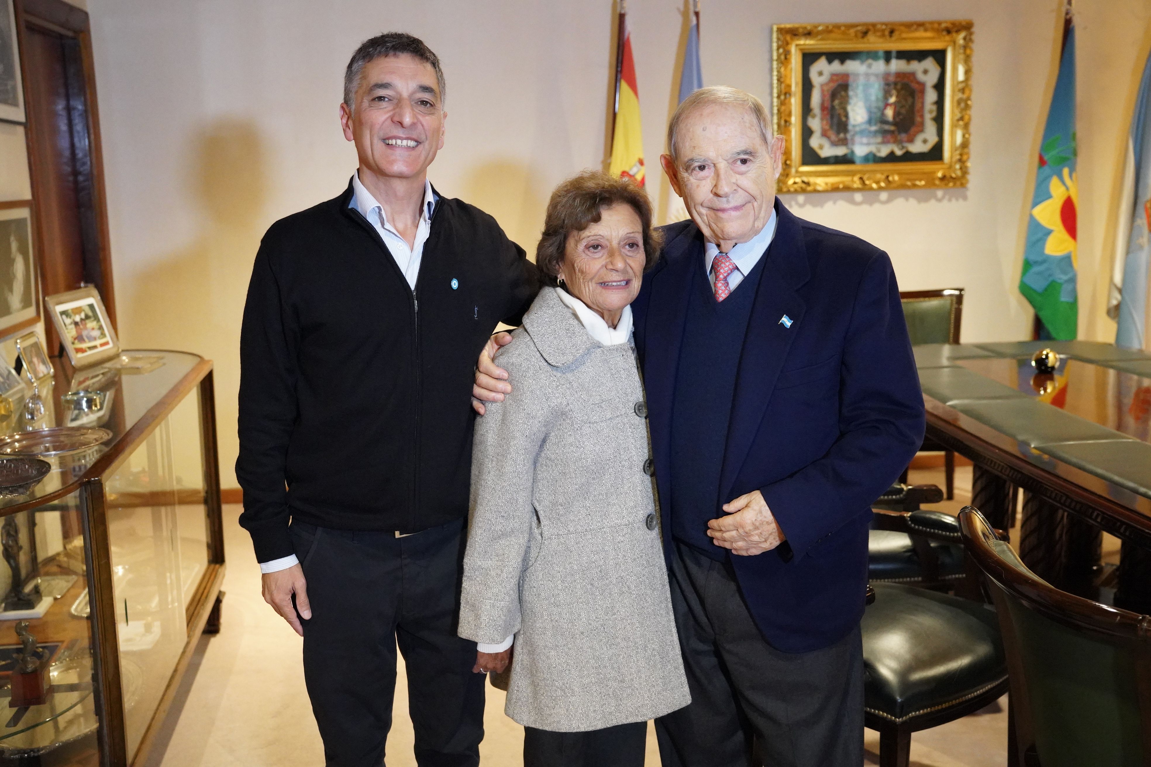 El empresario Fabián Fernández y “Angelita”, amigos del director de LA CAPITAL.
