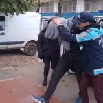 Detienen a pirómano en el barrio Las Lilas: incendiaba autos estacionados