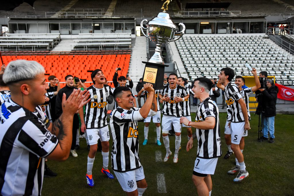 Las mejores fotos de la final del Apertura de la LMF « Diario La Capital de Mar del Plata