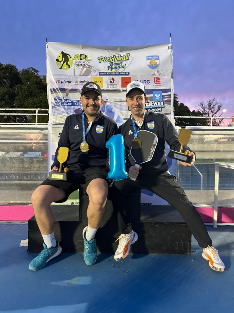 Fernando Zurita y Matías Hondeville, campeones en Libres. 