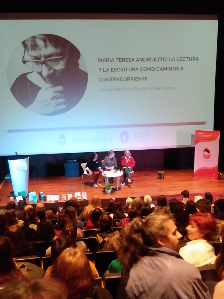 Durante la apertura, que se realizó en el auditorio del Museo MAR, 