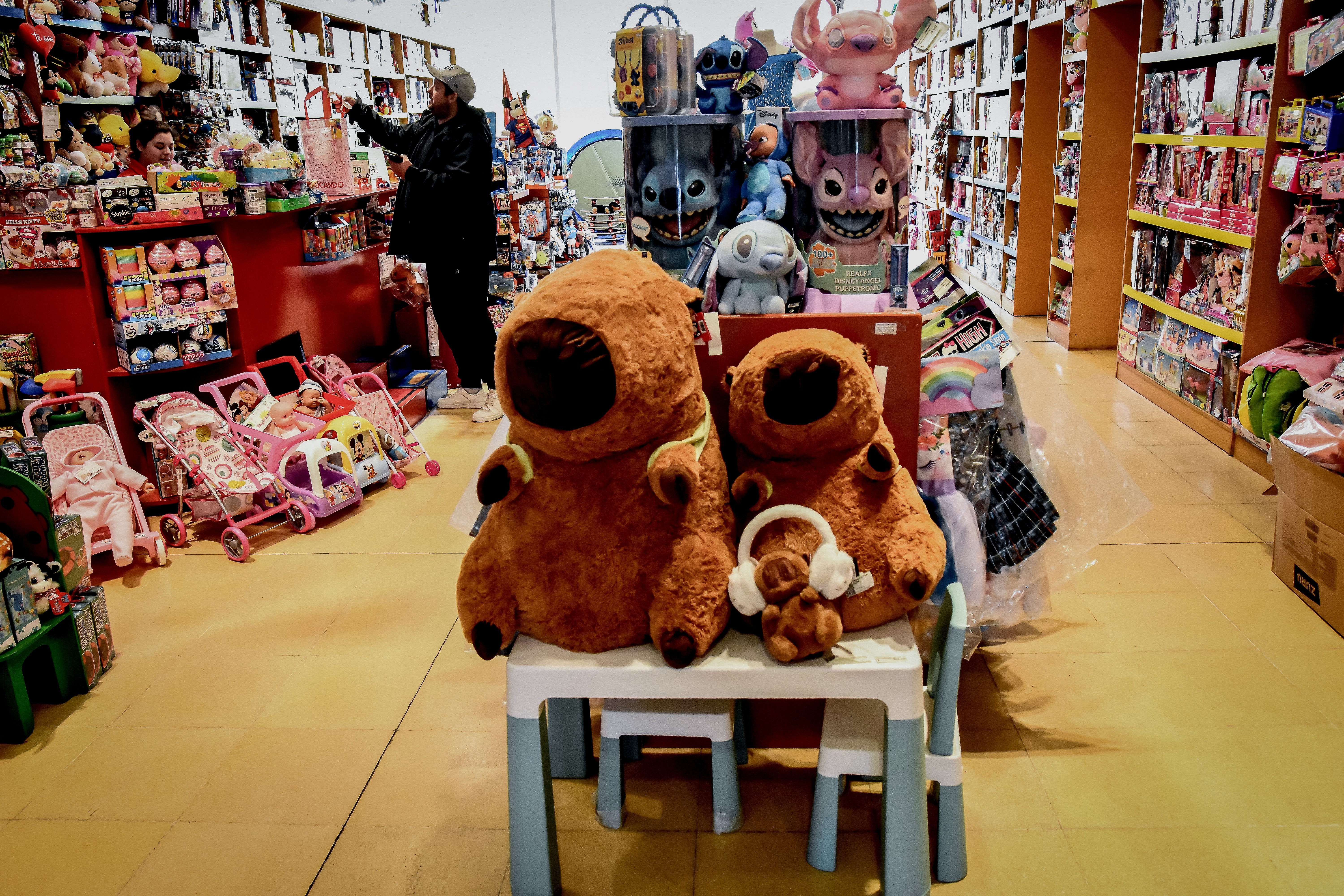 Los carpinchos de peluche, otros de los juguetes de moda.