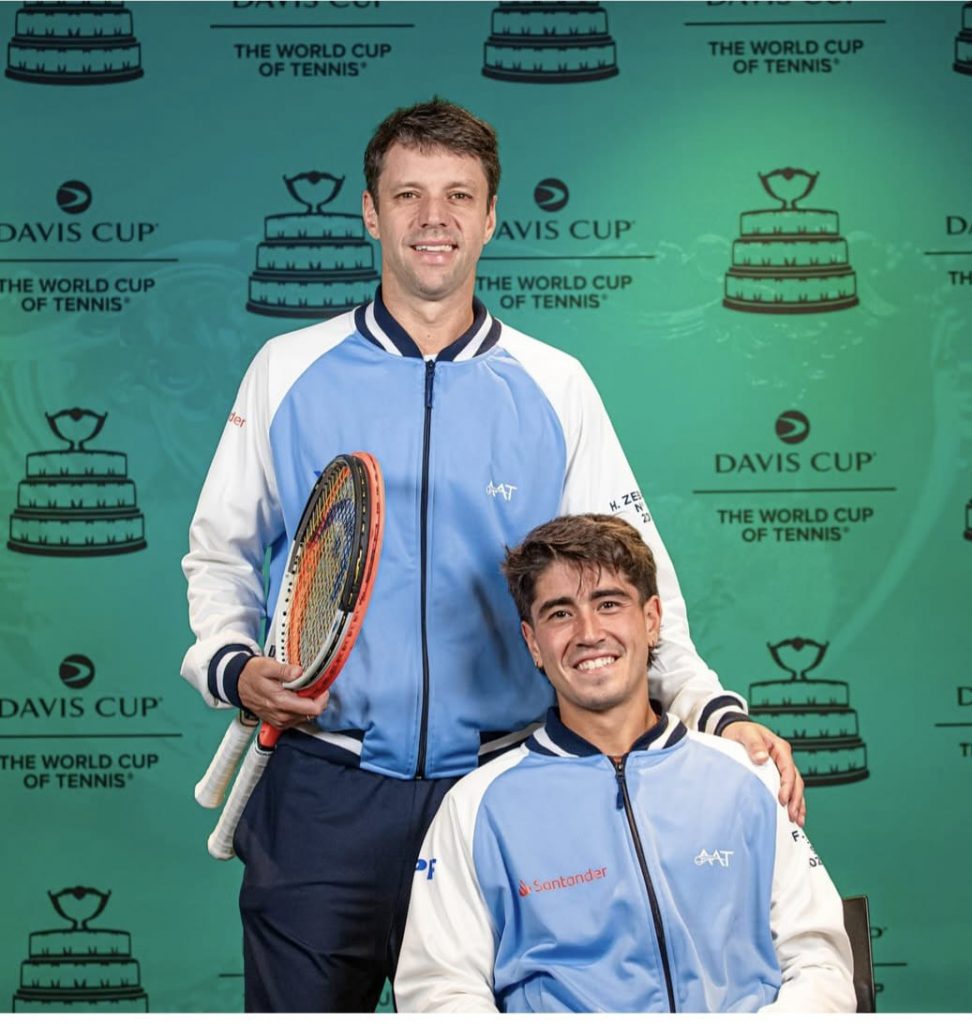 El departamento de prensa de la AAT recreó en Groningen una foto entre ambos de hace más de 15 años en el Edison Lawn Tenis.