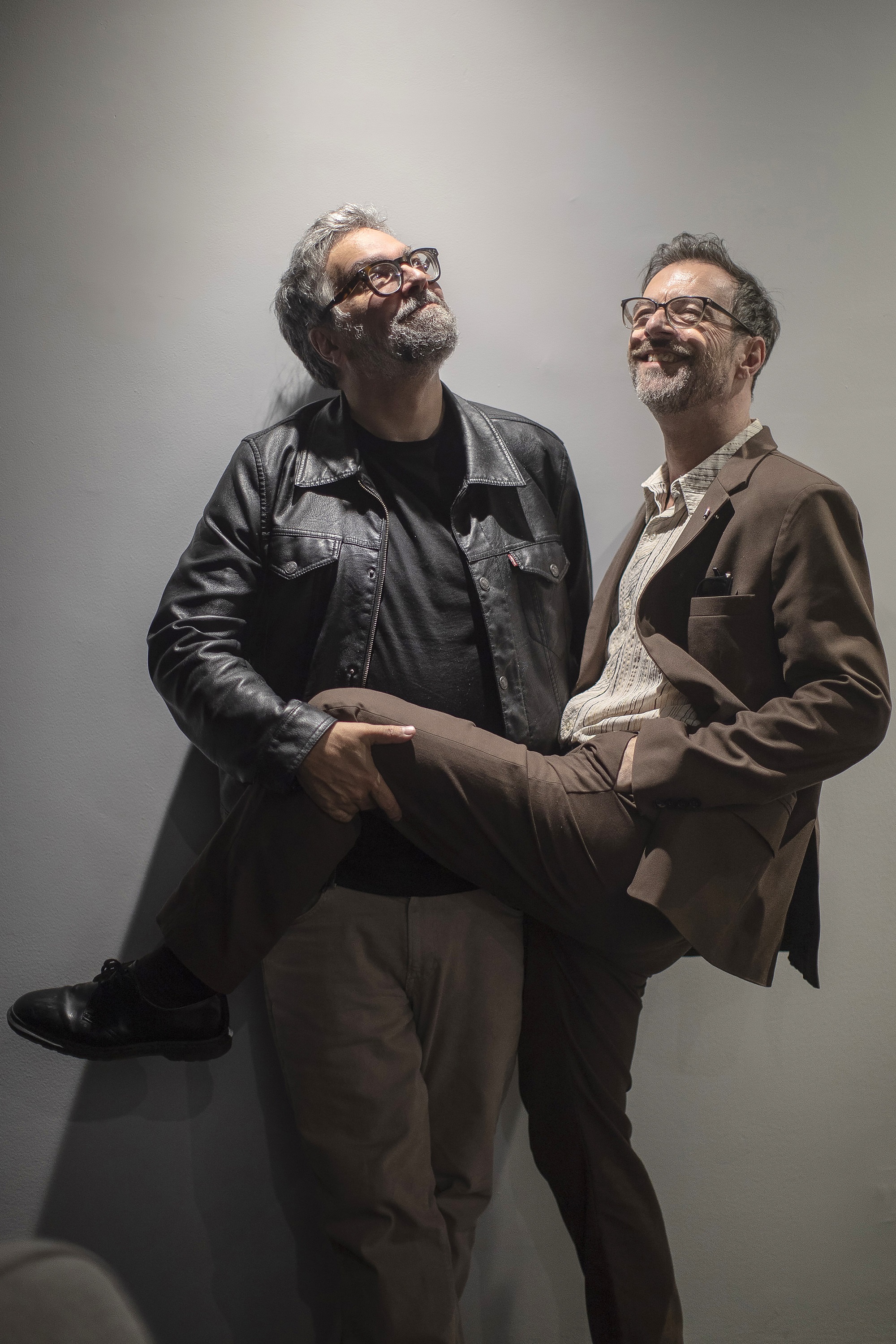 Johansen y Liniers celebran 15 años creando bellezas imperfectas con música dibujada
