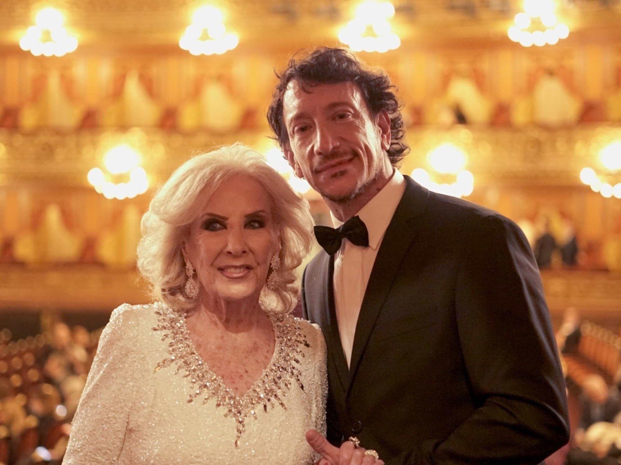 Mirtha Legrand y Nico Vázquez resaltaron la historia del diario que celebró su 80° aniversario. 