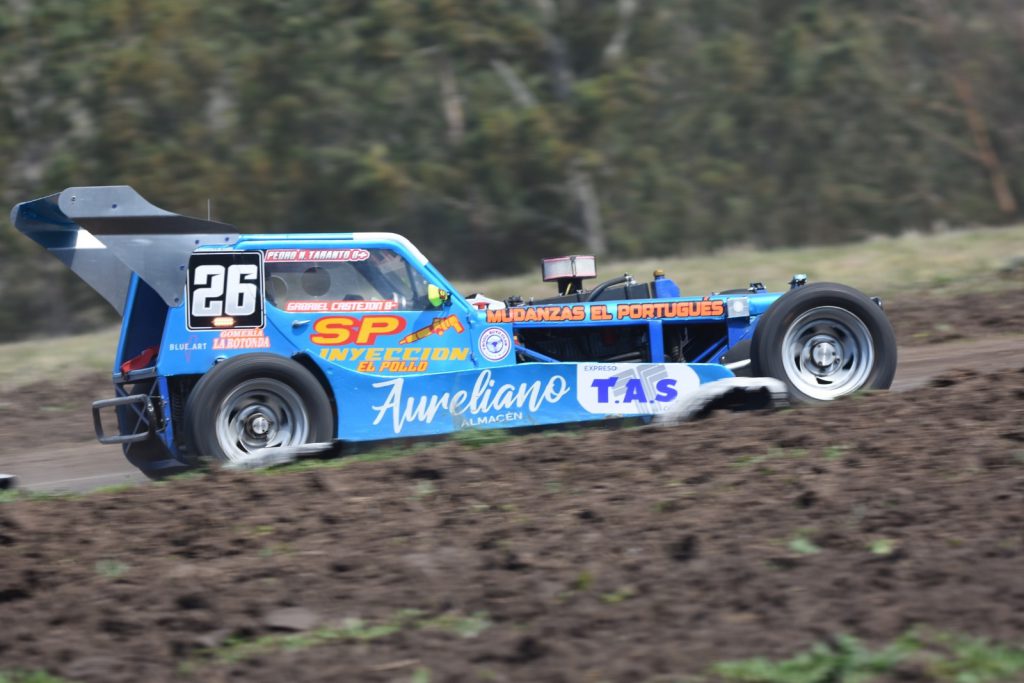 Foto: Oscar Albano/La Verdad de Ayacucho La dupla Pedro Taranto-Gabriel Castejón se quedó con el triunfo por suma de tiempos en TC del Sudeste.