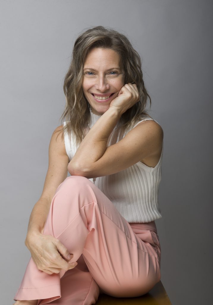 "Siempre hay cosas nuevas que transitar. Es cuestión de estar abierta a que la vida cambia y que tenés distintas situaciones y ver cómo las afrontamos, cómo seguimos, cómo nos adaptamos", asegura Elena Roger. 