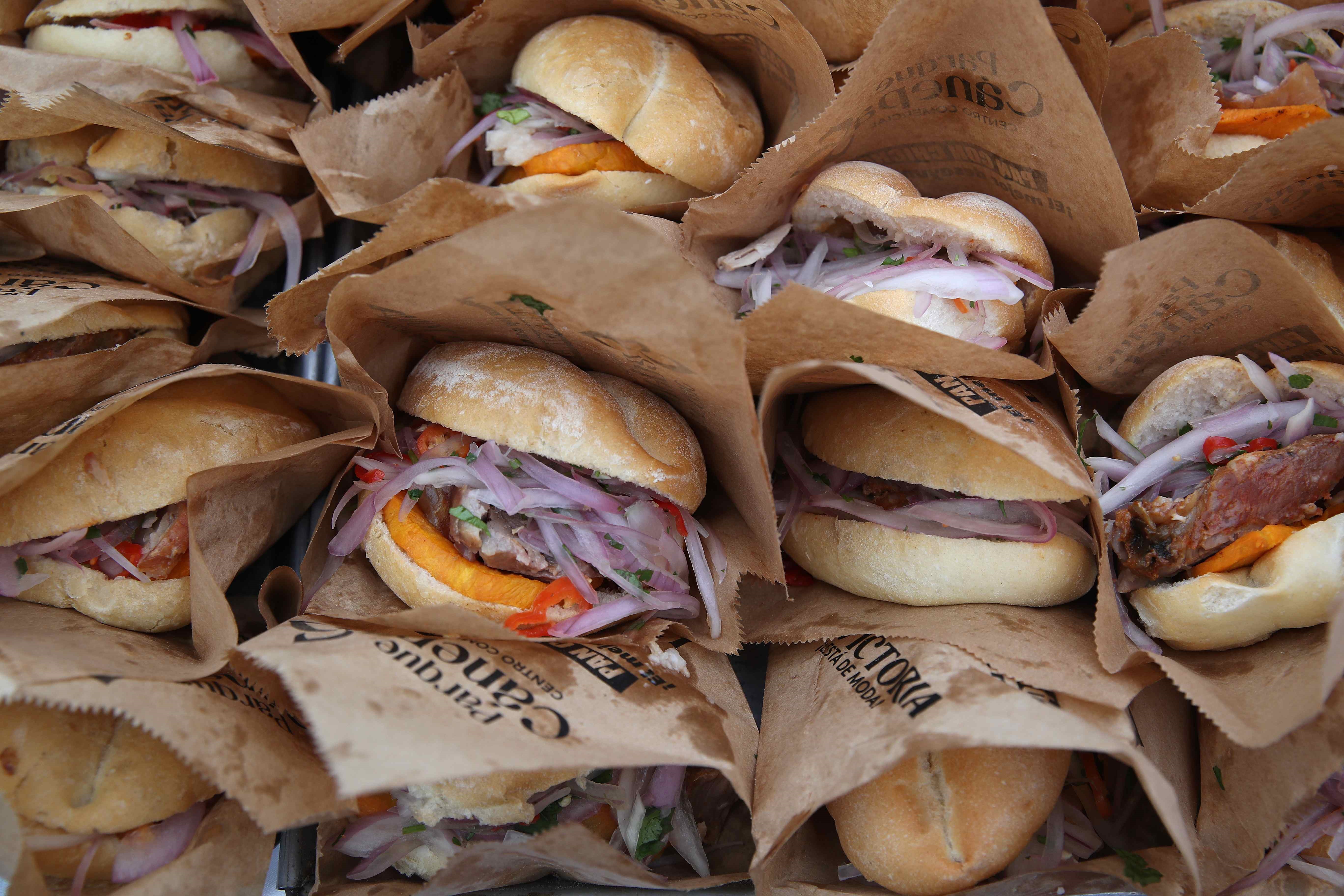 Perú, donde un pan con chicharrón puede convertirse en cuestión de Estado