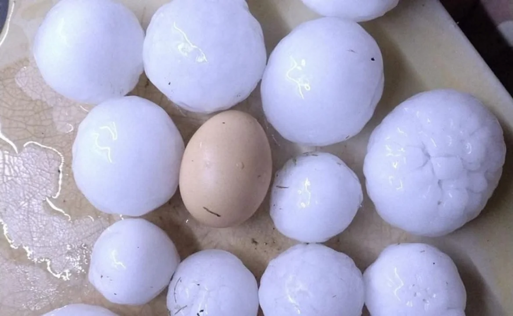 Granizo de gran tamaño en Bulnes