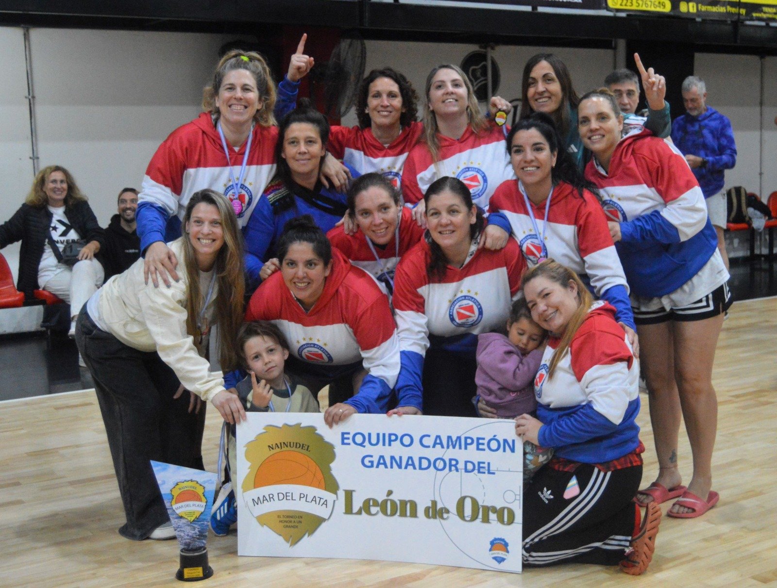 Argentina Reloaded, campeón en +40 femenino.