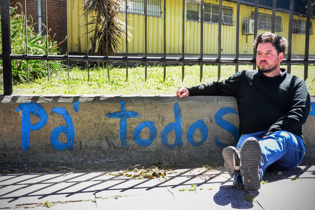 "La mirada desde afuera muchas veces cristaliza a Mar del Plata en una postal. Bueno, nosotros también podemos contar nuestras y reapropiarnos de ella desde los relatos", dijo Prado a LA CAPITAL. 