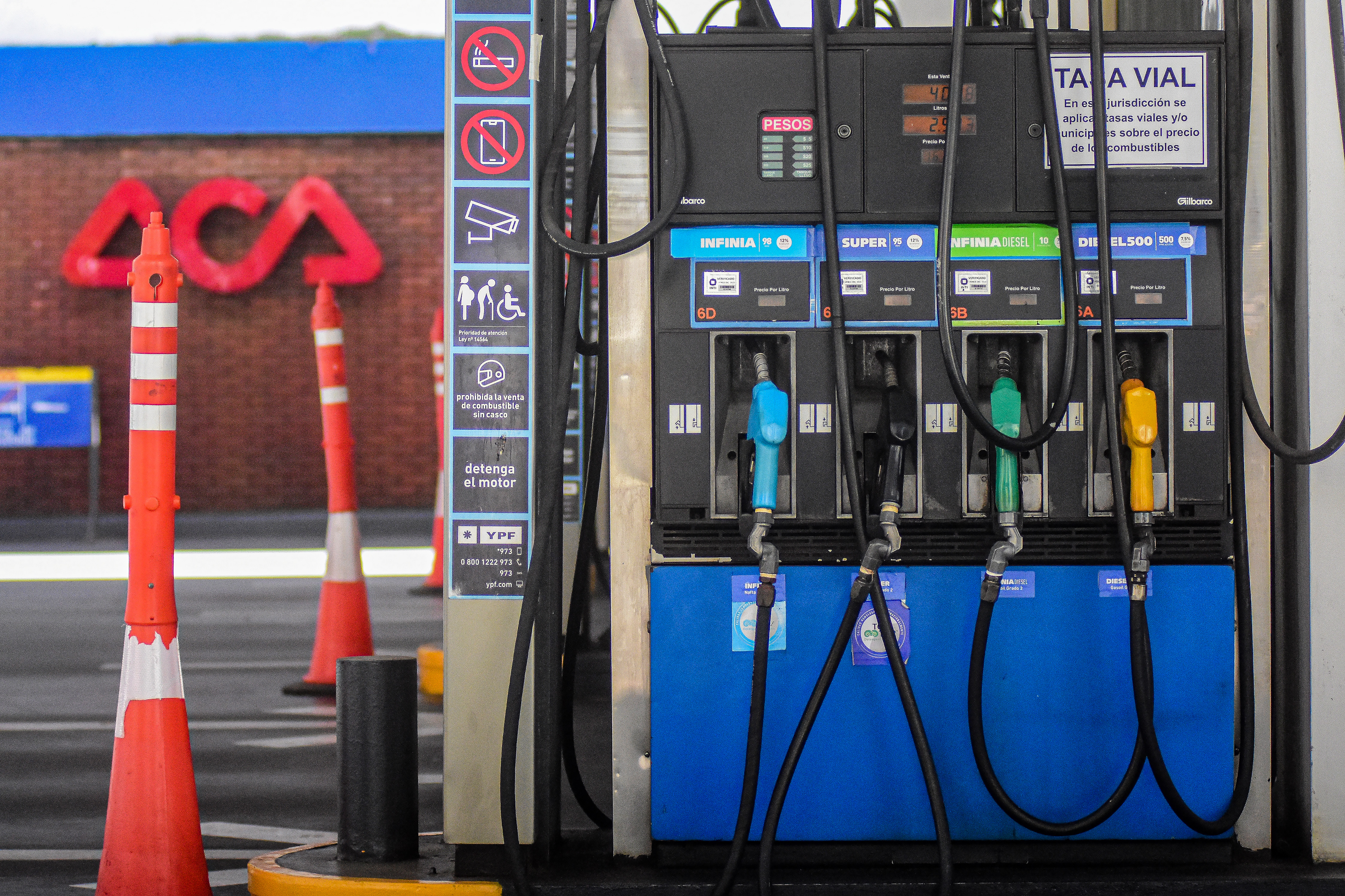 La venta de combustibles sigue estable, pero no recupera los niveles de 2023