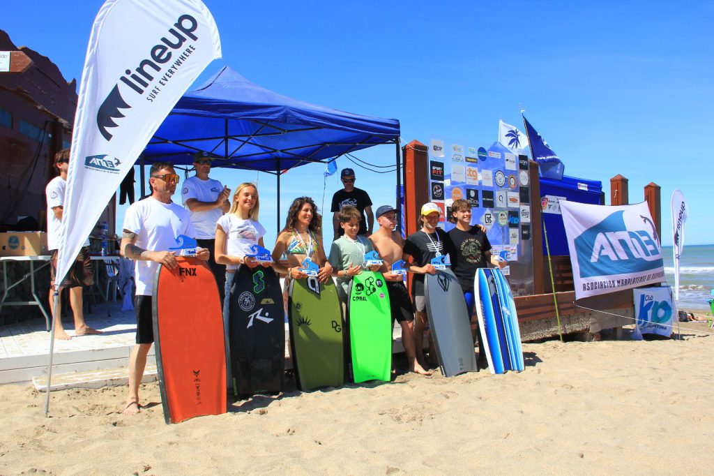 Foto: Juan Mariano Antunez. Todos los campeones del Circuito 2025 de la Asociación Marplatense de Bodyboard.