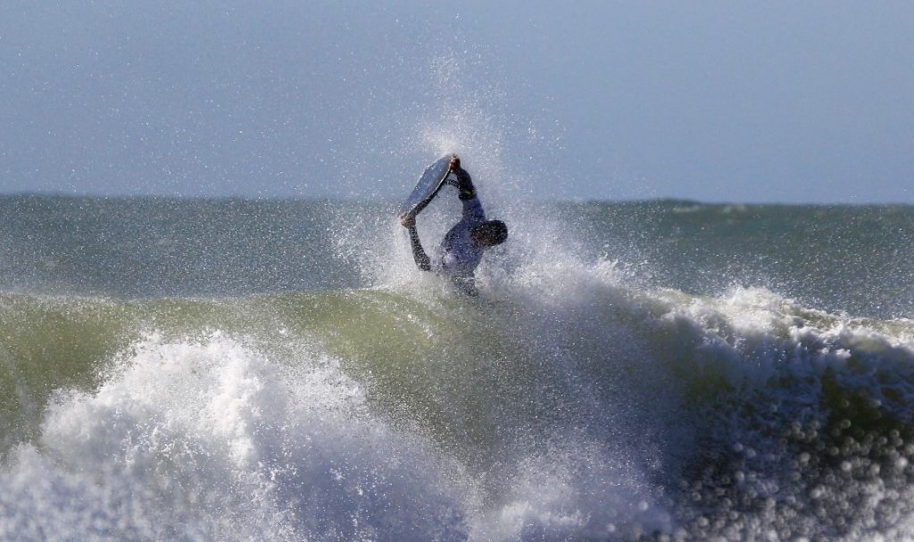 Foto: Juan Mariano Antunez. Damián Campos, triunfador en la tercera y última fecha en el balneario Marbella.